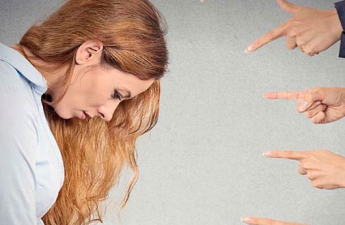 Выпадение волос: причины и лечение у женщин От чего могут выпадать волосы у женщин
